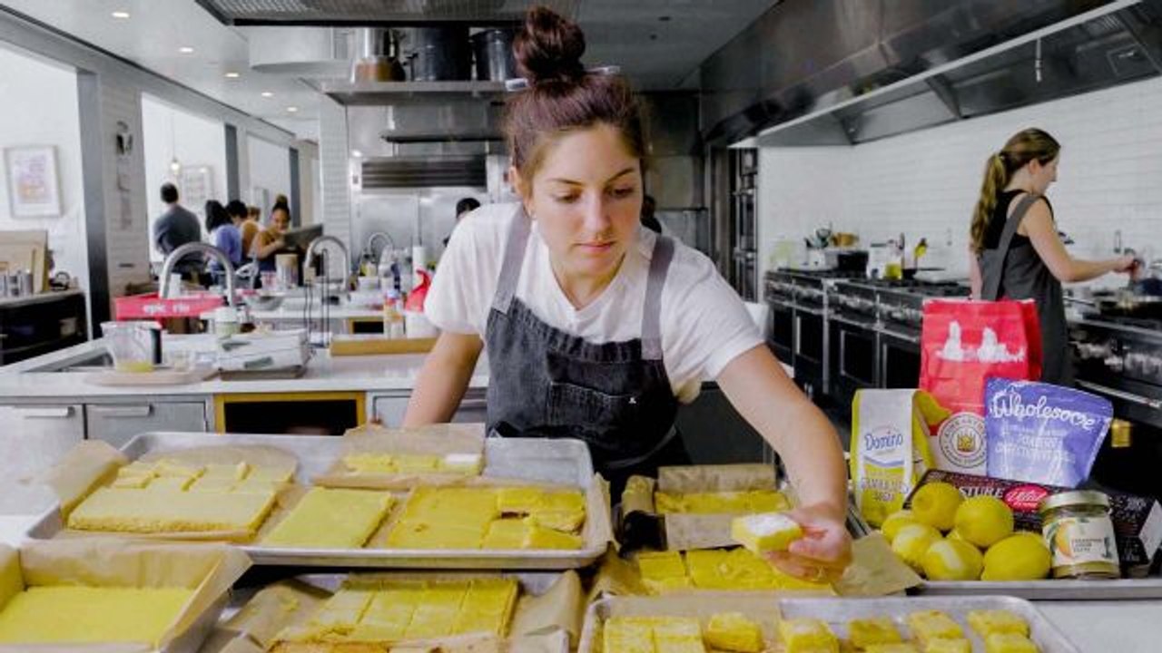 I Baked 192 Lemon Bars to Create the Perfect Recipe