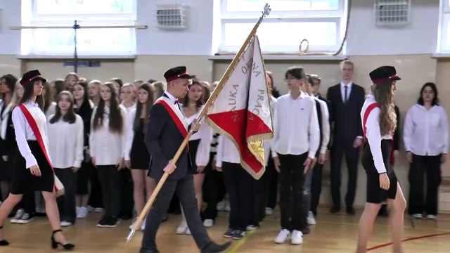 Ślubowanie klas pierwszych II LO w Zamościu