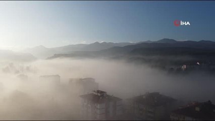 Kastamonu'da yoğun sis ulaşımı etkiledi