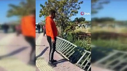 Burdur'da kontrolden çıkan otomobil evin bahçesine uçtu: 1 yaralı