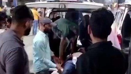 सिवान: भांटा पोखर के समीप दो वाहनों की जबरदस्त टक्कर, एक मौत, तीन लोग घायल