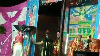 मिर्जापुर: भरे राजदरबार में हो गई "राजा" की मौत, मचा हडकंप