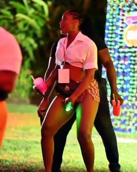 Romantic Soloku and Grinding At A Party