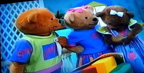 Bananas in Pyjamas Bananas in Pyjamas E031 Bananasaurus