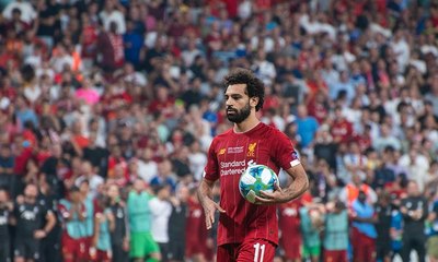 صلاح يساند غزة ويناشد قادة العالم بوقف المذابح بحق أهلها