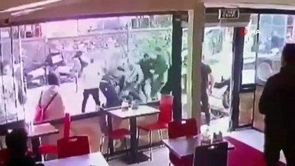 Des images de caméras de sécurité du combat "Vous ne pouvez pas ressembler à James Bond" à Sarıyer ont été révélées