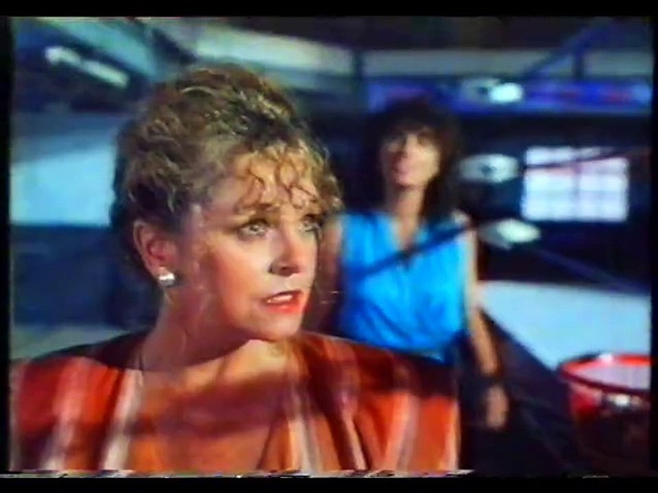 DEAD TO THE WORLD (1990) 1h 24m. Director: Ross Gibson. Cast: Lynette Curran, John Doyle, Tibor Gyapjas, Agnieszka Perepeczko, Richard Roxburgh, Paul Chubb, Paul Goddard, Kristoffer Greaves, Gandhi MacIntyre, Noah Taylor, Adam Leane, Amanda Roff.