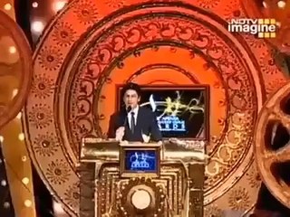 Shahrukh Khan at Apsara Awards 2008