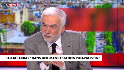 Pascal Praud «100% d’accord» avec Éric Dupond-Moretti