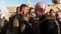 نتانياهو يتفقد جنوداً إسرائيليين قرب الحدود مع غزة