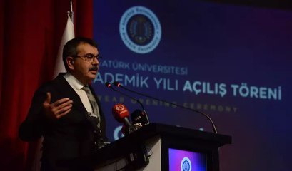 Milli Eğitim Bakanı Yusuf Tekin: Uluslararası metinlerin toplumsal değerlerimizi savunacak şekilde düzenlenmesi lazım