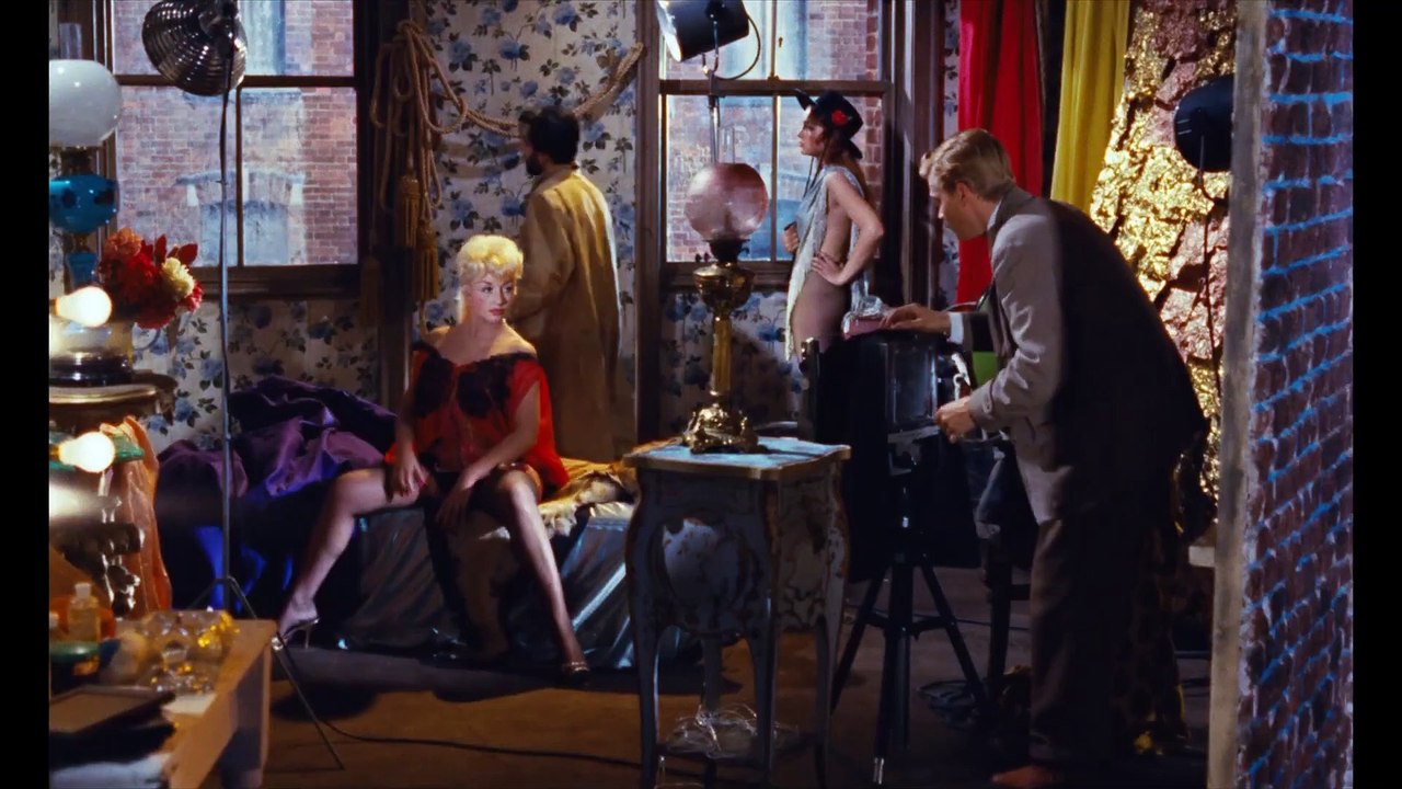 PEEPING TOM Trailer