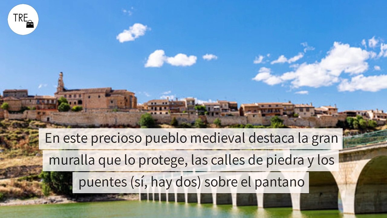 Concretamente, el Puente Viejo (que solo podemos ver cuando baja el agua del pantano) y el Puente Nuevo, construido en paralelo