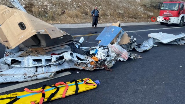 Gaziantep - Şanlıurfa otobanında kaza: Ölü ve yaralılar var