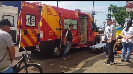 Download Video: Motociclista fica ferido após colisão na Avenida Carlos Gomes