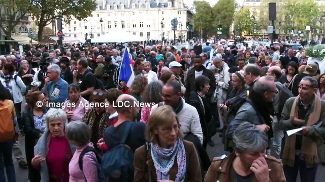 Les enfants d'Hippocrate en soutien au Docteur Louis Fouché. Paris/France - 19 Octobre 2023