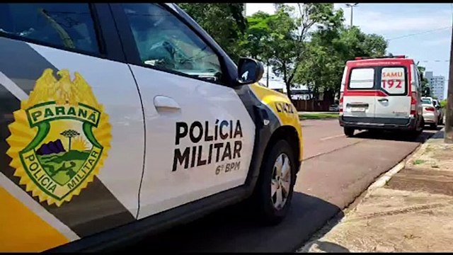 Em surto, mulher tenta se jogar de janela no segundo andar e é salva pelas equipes do Samu e PM