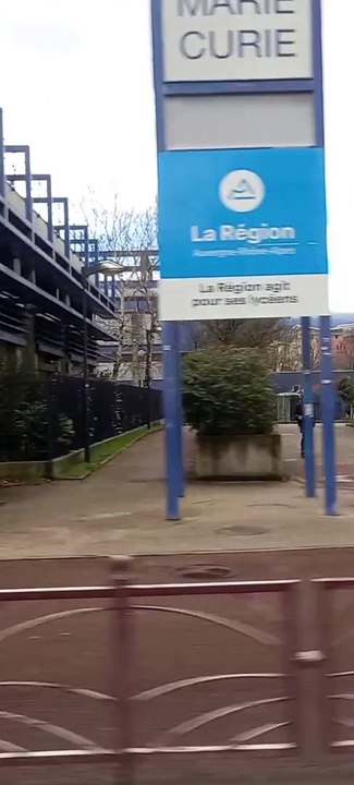 Échirolles 2023 - Tramway A Direction l'étoile #tramway #tag #france #grenoble #tram #2023  (36)