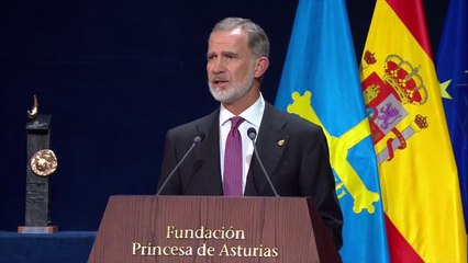Felipe VI: En España "las soluciones llegarán, de la unidad, nunca de la división"