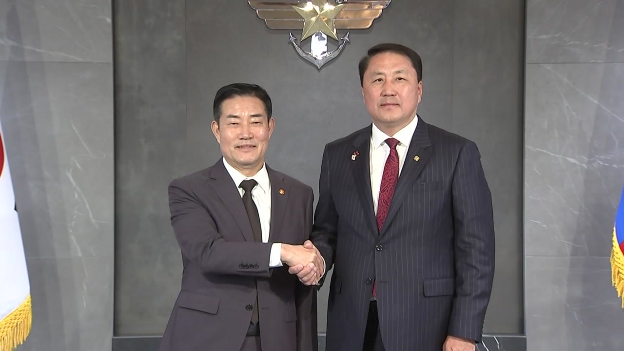 한·몽골 국방장관 회담..."북핵 문제 긴밀 공조" / YTN