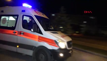 Erzurum'da Boşanan Çifti Bıçaklayan Şahıs Kendini de Yaraladı
