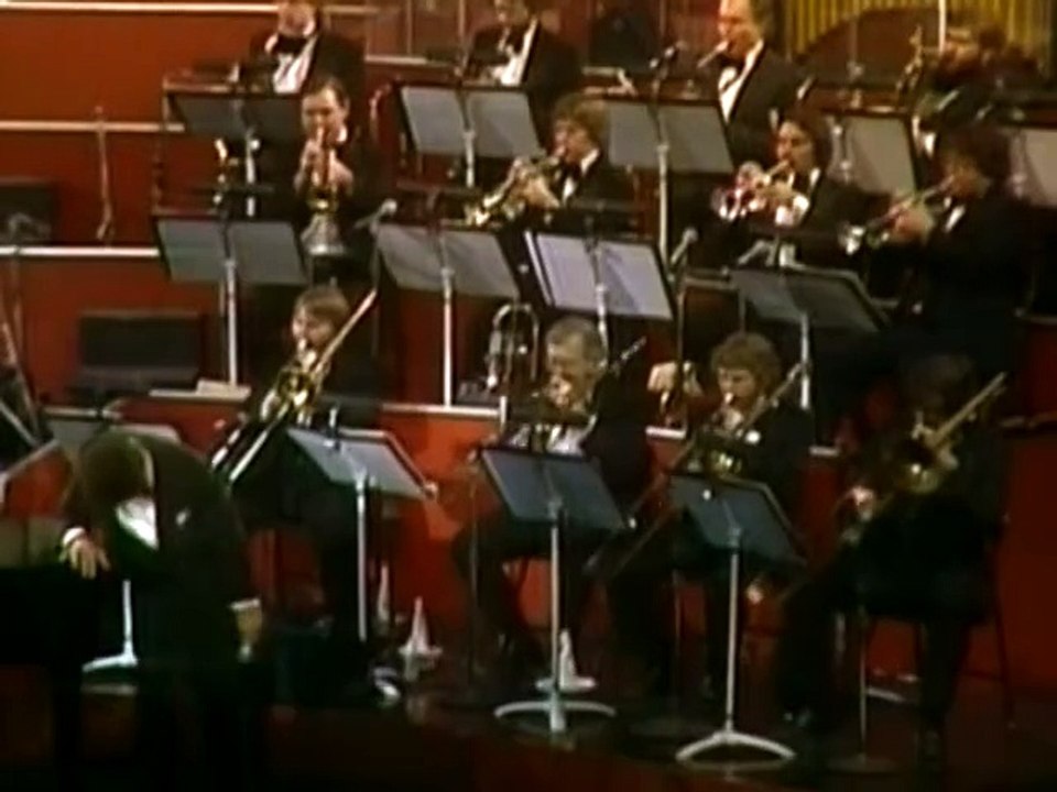 TONY BENNETT — Don't Get Around Much Anymore ● TONY BENNETT - Hits and More - Most Famous Hits | (2003) | (Screen Format: 4:3)