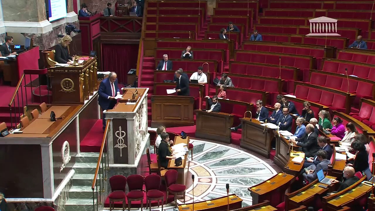 2ème séance : Deux motions de censure (art. 49, al. 3, de la Constitution ; première partie PLF 2024) (discussion commune et votes) - Vendredi 20 octobre 2023