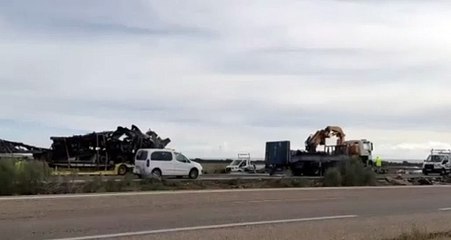 Download Video: Dos muertos tras un choque frontal entre dos camiones en la A-6 en Villanueva de los Caballeros en Valladolid