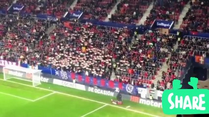 جماهير اوساسونا ترفع العلم الفلسطينياليوم في المدرجات