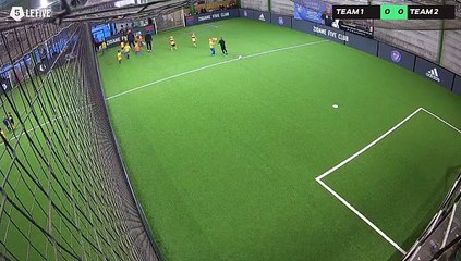 Gilles 3 21/10 à 10:59 - Football Terrain 1 (LeFive Valenciennes)