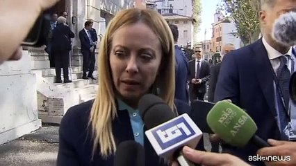 Meloni festeggia un anno da "underdog" alla guida del governo