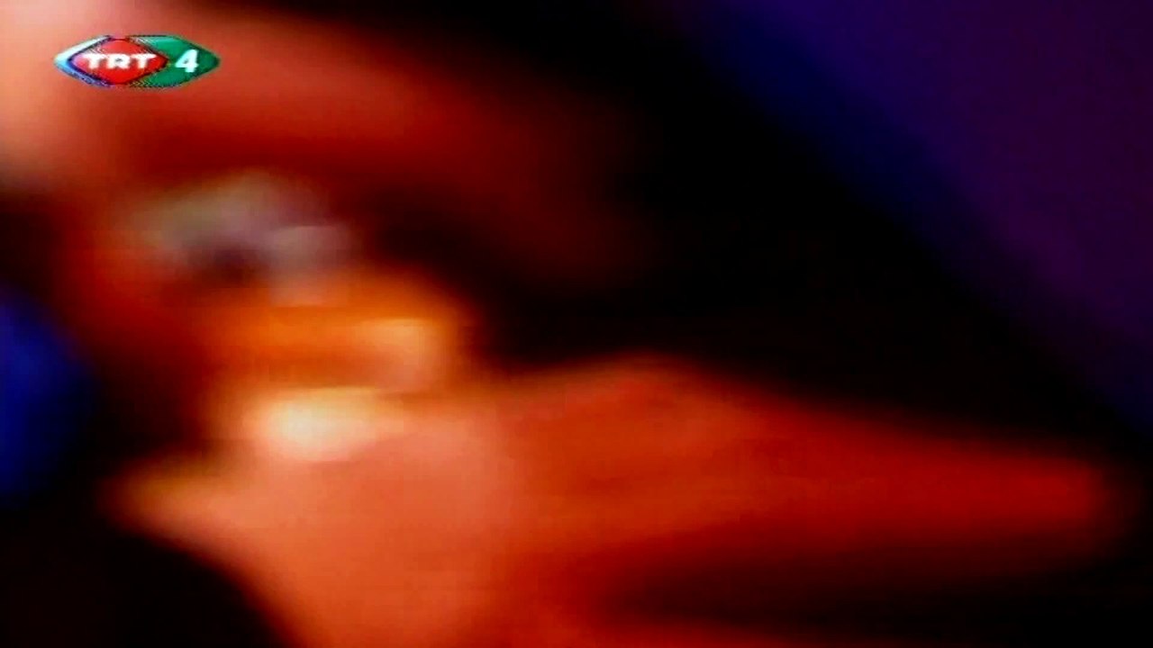 Seçil Ak / İnan inan ki kimse bana senin gibi bakmadı