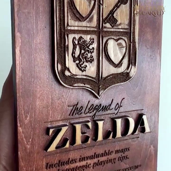Réplique en bois faite à la main de la jaquette classique The Legend of Zelda (NES) - 12.10.23