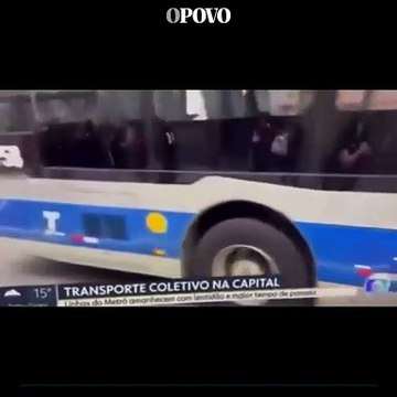 Repórter tem celular roubado durante programa ao vivo em São Paulo