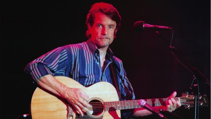 VOICI : Francis Cabrel : pourquoi le chanteur a-t-il quitté Paris ?