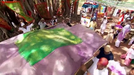 02. Duele Amar (Iss Pyaar Ko Kya Naam Doon?), en español