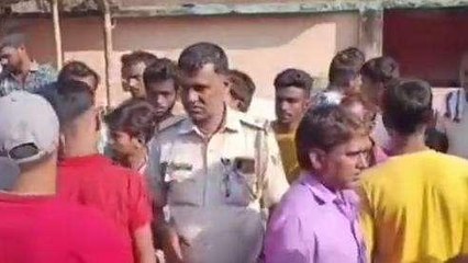 वैशाली: फंदे पर लटकता मिला युवक का शव, परिवार ने कहा- बड़े चाचा ने जमीन के लिए की हत्या