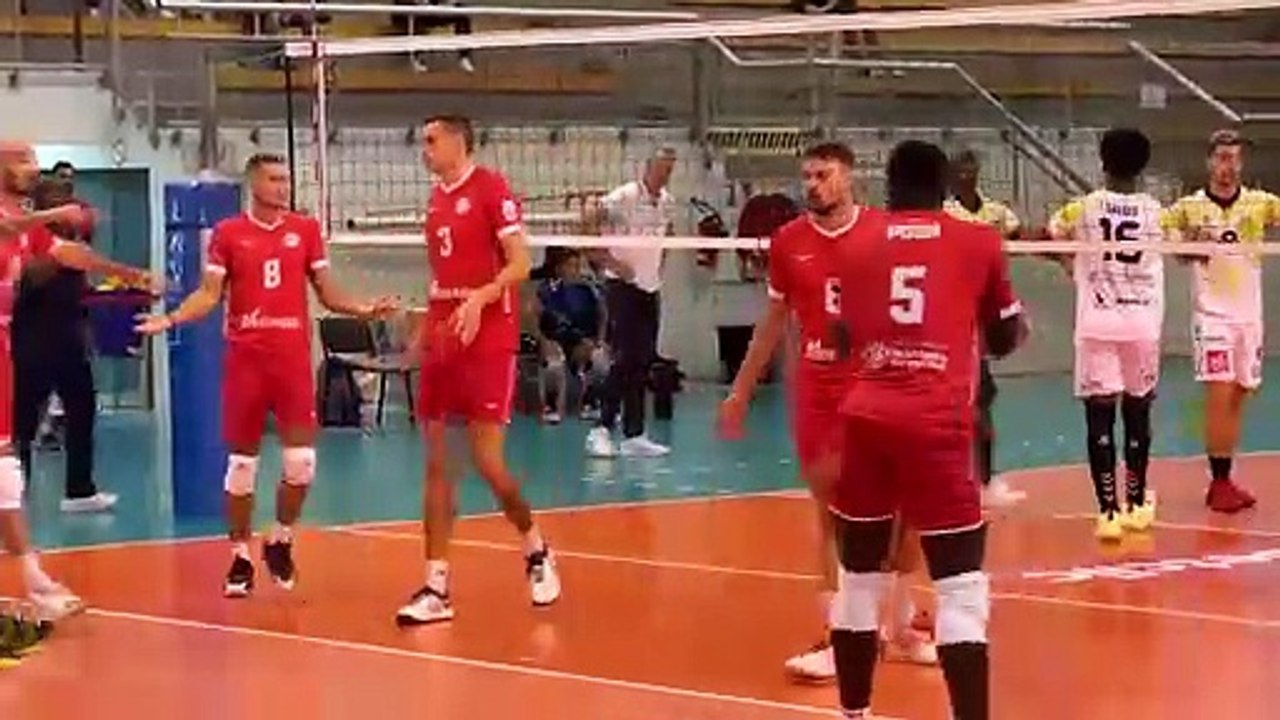 Images maritima: des actions de Martigues Volley Mende