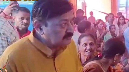 भागलपुर: विधायक अजीत शर्मा ने मां दुर्गा के सामने लगाई हाजरी, जानिए क्या मांगा