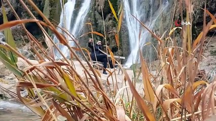 Girlevik Şelalesi'nde Sonbahar Güzelliği