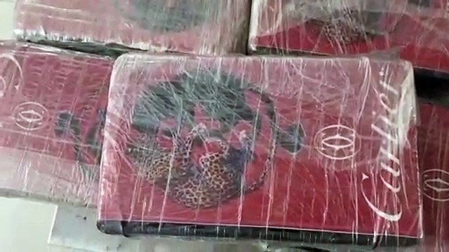 Forças de segurança prendem suspeito com quase de 70 kg de cocaína dentro de carros em Salvador