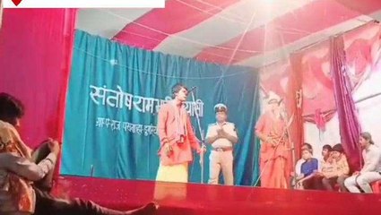 बेतिया: नाट्य कार्यक्रम के द्वारा शराबबंदी पर चला जागरुकता अभियान, देखें वीडियो