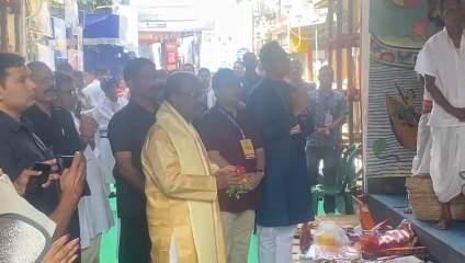 মহাষ্টমীর মহাচমক! কুণাল ঘোষের পুজো দেখতে এলেন রাজ্যপাল, নয়া সমীকরণের ইঙ্গিত?   | Oneindia Bengali