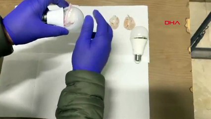 SİVAS'TA HAFİF TİCARİ ARAÇTA EROİN ELE GEÇİRİLDİ; 3 GÖZALTI