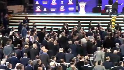 BBP kongresinde ortalık savaş alanına döndü