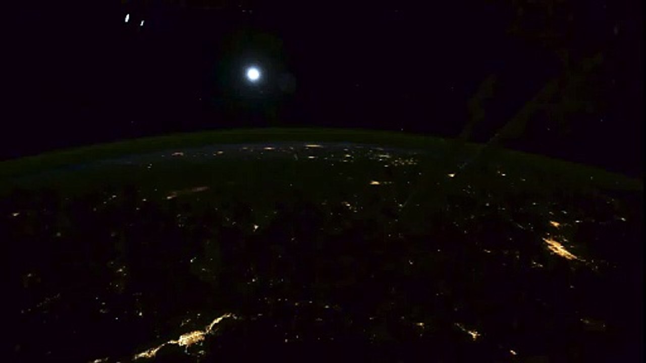 ISS Expedition 42 Time Lapse Video of Earth Nasa