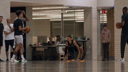 Victor Wembanyama dit avoir "des papillons dans le ventre" avant ses débuts en NBA