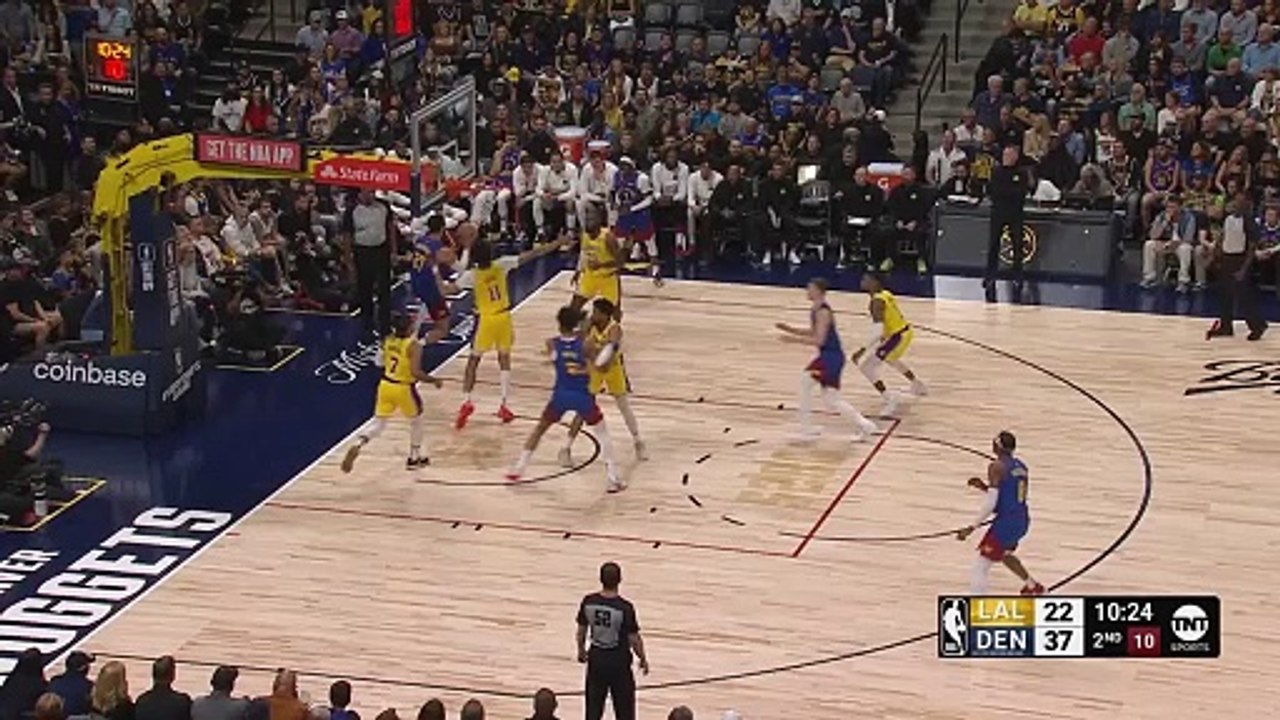 Jackson drops LeBron and splashes a three