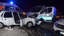 Kaçan sürücünün otomobili, takip sırasında polis aracına çarptı: 8 yaralı