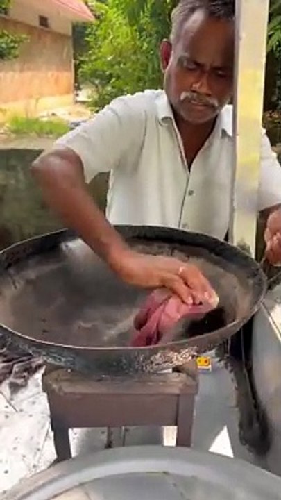 Explorando a Diversidade da Comida de Rua Indiana: Uma Viagem Culinária de Sabores e Aromas Exóticos